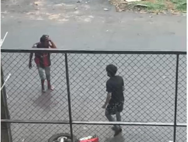(Video). Pelea callejera deja un herido de arma blanca. Todo pasó frente a una escuela
