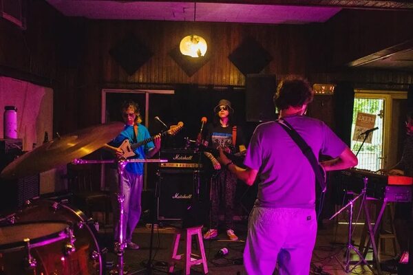EEEKS regresa con show multidisciplinar, con entradas agotadas - Música - ABC Color