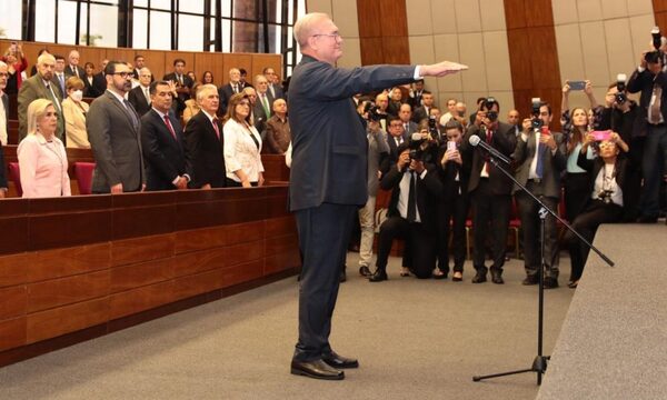 Rolón dispone primeros cambios en el Ministerio Público