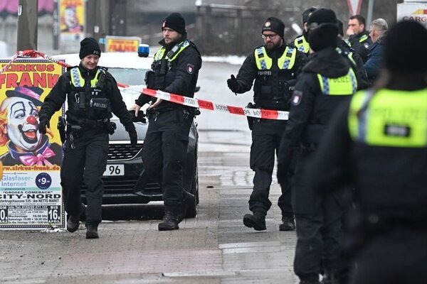 Al menos 8 muertos tras tiroteo en local de Testigos de Jehová en Alemania - Radio Imperio