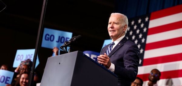 Joe Biden pide US$ 1.430 millones para reducir la inmigración procedente de Latinoamérica - Revista PLUS