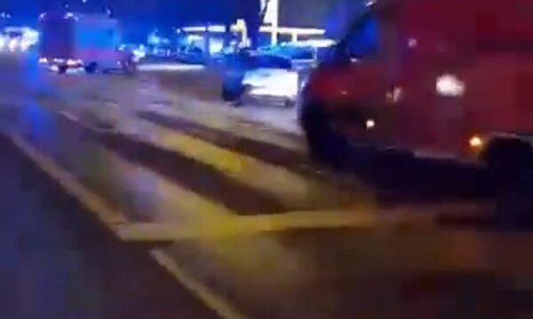 Mueren 8 personas en tiroteo dentro de templo de testigos de Jehová
