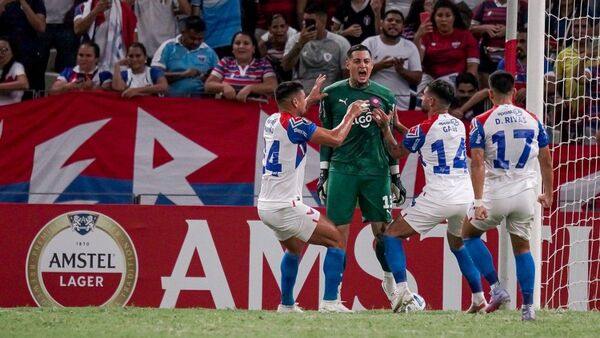 El penal tapado por Jean y el gol de Churín ante Fortaleza