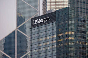 JPMorgan demanda a un alto exejecutivo por ocultar sus vínculos con Jeffrey Epstein - Revista PLUS