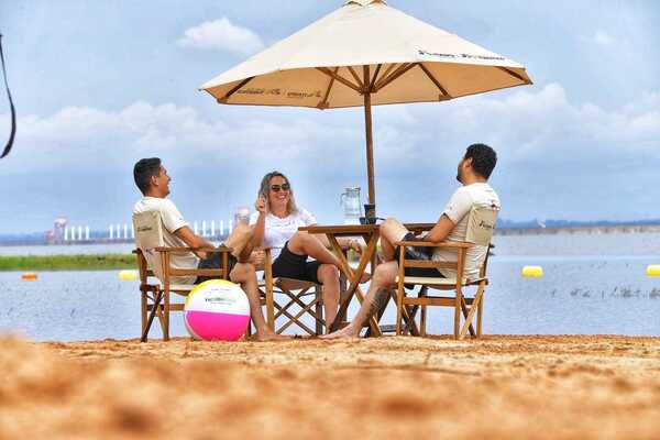 Hoy se inaugura la Playa Tacurú Pucú con atractivos para todo el año - Noticde.com