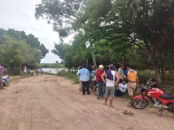 Pescadores reclaman acceso al Puerto Naranja hai de Arroyos y Esteros - Nacionales - ABC Color