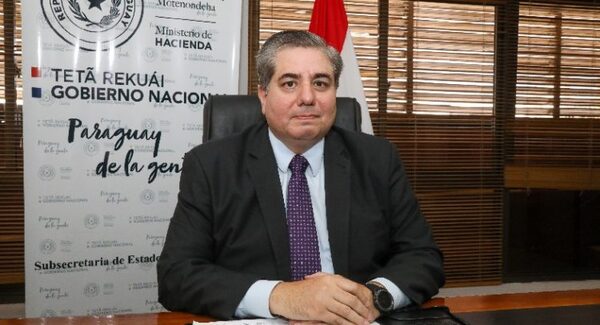 Roberto Mernes dice que las proyecciones de crecimiento vaticinan una economía sostenible para este año - Revista PLUS