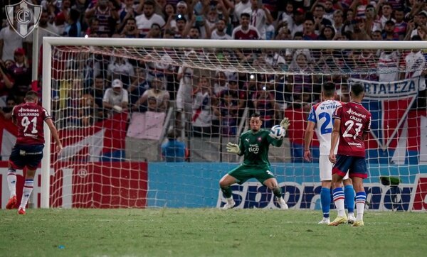 Versus / Árbitros venezolanos para el partido de vuelta entre Cerro Porteño y Fortaleza