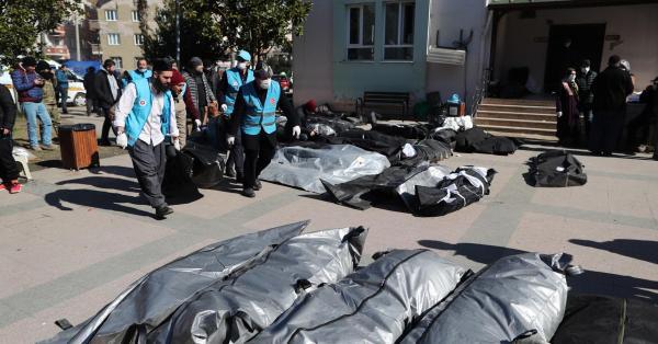 Muertos en Turquía ya rozan los 48.000 | 1000 Noticias