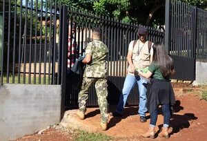 Casa por casa revisan si hay criaderos de mosquito y advierten sobre el Aedes aegypti - ABC en el Este - ABC Color