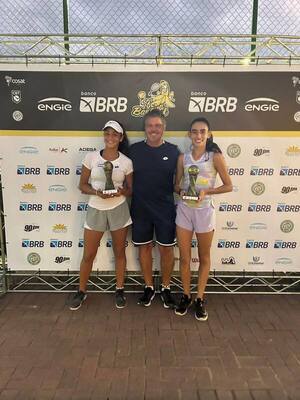 Catalina Delmas consigue corona de dobles en Brasil - La Tribuna