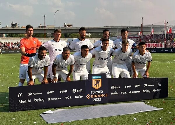 Independiente no pudo con Barracas Central - Fútbol Internacional - ABC Color