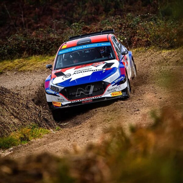 Fau con el 10° mejor tiempo en el Rally Serras de Fafe - ABC Motor 360 - ABC Color