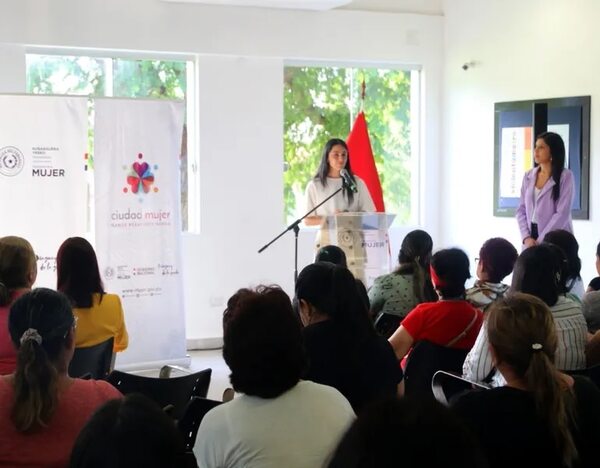 Con actividades, rinden homenaje a las mujeres - Empresariales - ABC Color