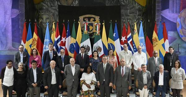 La Nación / Colombia: Compromiso a negociar un cese al fuego