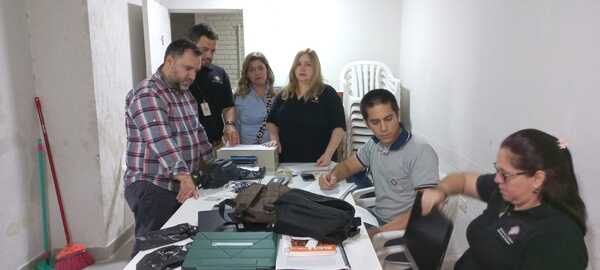Diario HOY | Allanaron 11 celdas en la Agrupación: en una sola encontraron G. 12 millones en efectivo