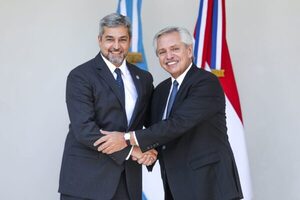 Presidente argentino promete analizar propuesta de Paraguay sobre la hidrovía - ADN Digital