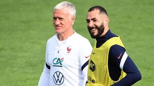 Benzema acusa a Deschamps de mentir