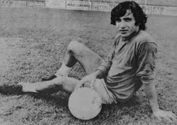 Juvencio Osorio, gloria de Cerro y de la Albirroja, falleció a los 72 años | 1000 Noticias