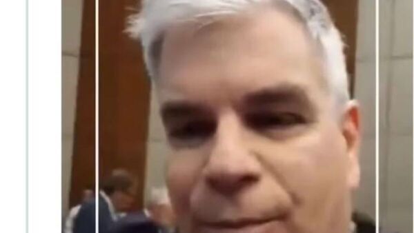 Amenazó de muerte a embajador americano y quedó detenido