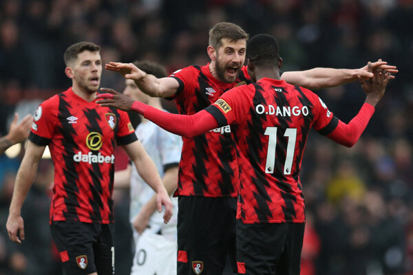Versus / Sorpresiva derrota del Liverpool ante el Bournemouth