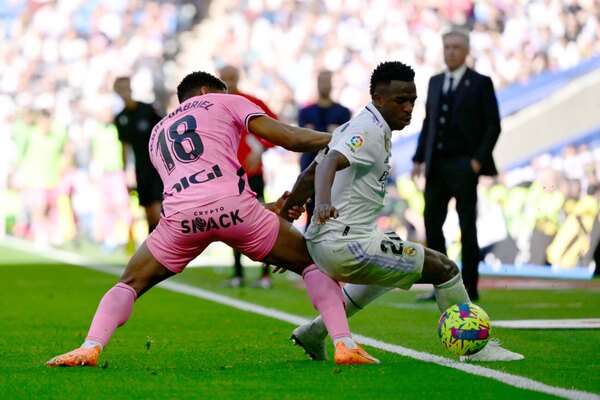 Versus / Vinicius conduce al Real Madrid a la victoria contra el Espanyol