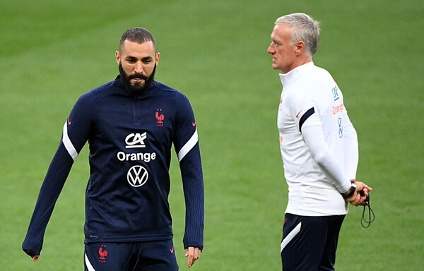 Versus / Tensión en Francia: Polémico cruce entre Didier Deschamps y Karim Benzema