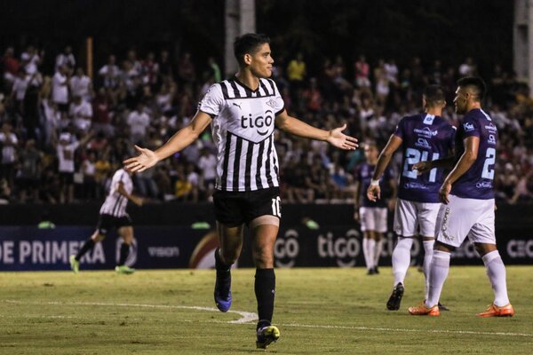 Libertad vence a Guaireña y continúa su marcha imparable - La Tribuna