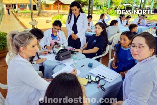 Alumnos de la Escuela Emilio de O’Leary recibieron inspección médica por profesionales y alumnos de Universidad Sudamericana