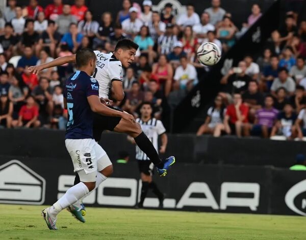 Libertad, afianzado en la cima del Apertura - Fútbol - ABC Color