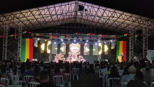 CON GRAN ÉXITO DESARROLLÓ LA "SERENATA A HOHENAU" POR SU MES ANIVERSARIO - Itapúa Noticias