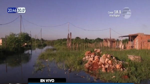 Siguen evacuaciones en Bañado Sur - Noticias Paraguay