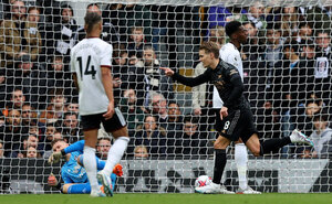 Versus / Arsenal golea al Fulham de visita y respira aliviado en la punta de la Premier League