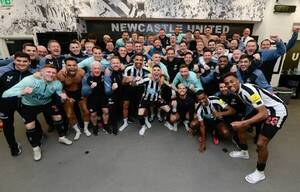 [VIDEO] Golazo de Almirón y triunfo del Newcastle en la Premier League