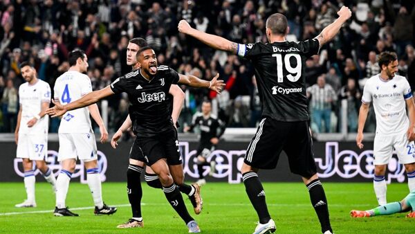 Juventus se acerca a los puestos europeos