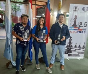 Partidas comentadas por el GM de ajedrez Zenón Franco de la Ronda 9 del Zonal 2.5 de Asunción, Paraguay - Polideportivo - ABC Color