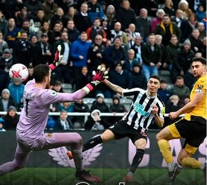 Miguel Almirón le da el triunfo al Newcastle en la Premier - Fútbol Internacional - ABC Color