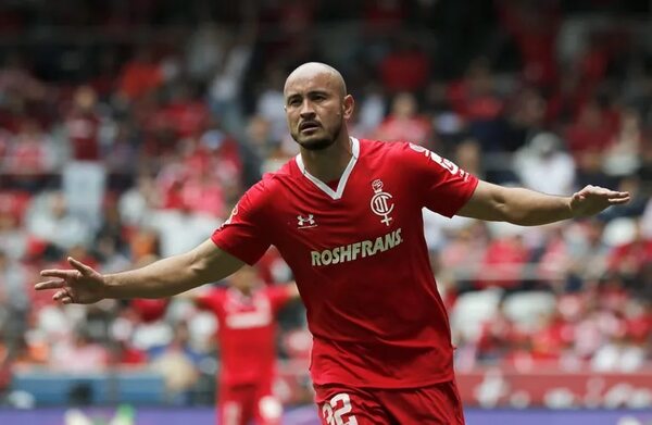 Carlos González guía al Toluca en México - Fútbol Internacional - ABC Color