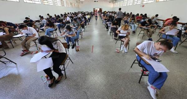 Un 85% de participación hubo en el examen para aplicar a las Becas ITAIPU 2023