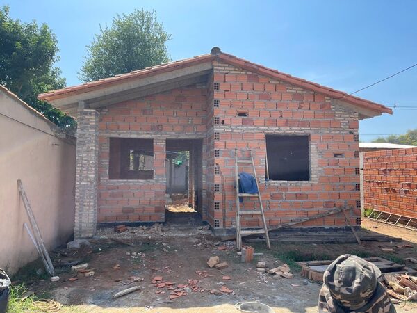 Familias de Luque están por concretar el sueño de la casa propia - .::Agencia IP::.