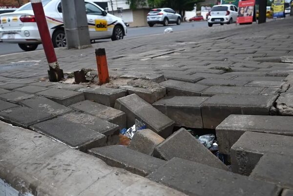 Se ganó 5 años más para investigar el caso del metrobús, según la fiscala - Economía - ABC Color