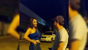 Una "linda dama" infractora le quiso coimear al capo de los "zorros"