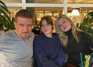 Antonio Banderas se reencontró con Melanie Griffith y su hija Stella - Gente - ABC Color