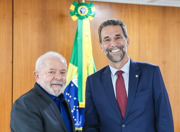 Asume nuevo director general brasileño de Itaipu