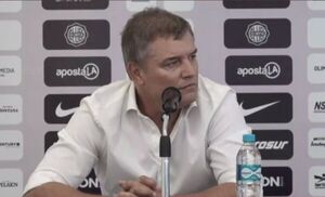 Diario HOY | “Hay un equipo que me ilusiona”, dice el nuevo DT de Olimpia