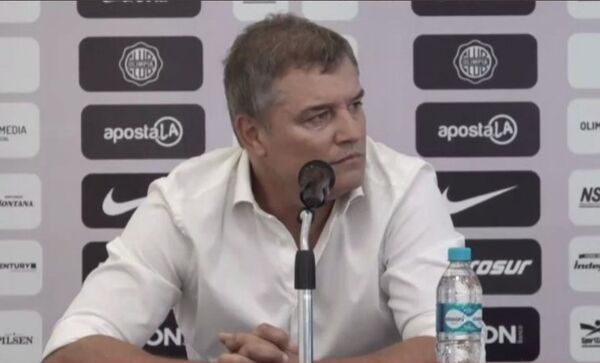 Diario HOY | “Hay un equipo que me ilusiona”, dice el nuevo DT de Olimpia