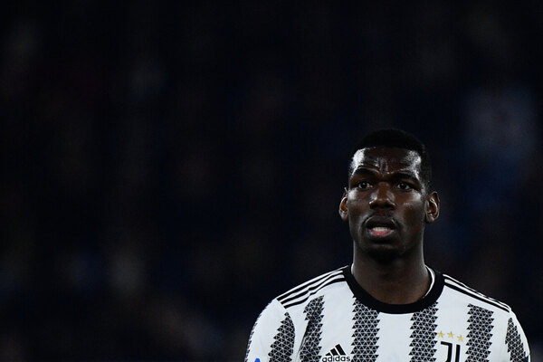 Versus / ¡Lo de siempre! Pogba se vuelve a lesionar y estará tres semanas de baja