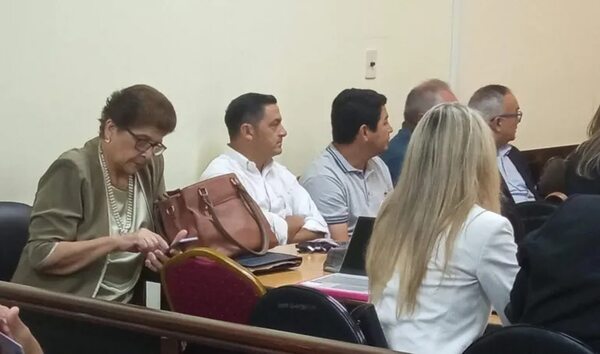 Se inició juicio a exdefensora Noyme Yore por presunto perjuicio de G. 5.000 millones - Nacionales - ABC Color