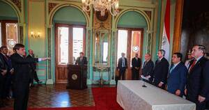 La Nación / Brunetti juró como nuevo embajador paraguayo en Uruguay
