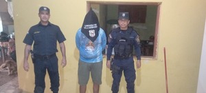 Detienen a un hombre tras asaltar a su propio vecino